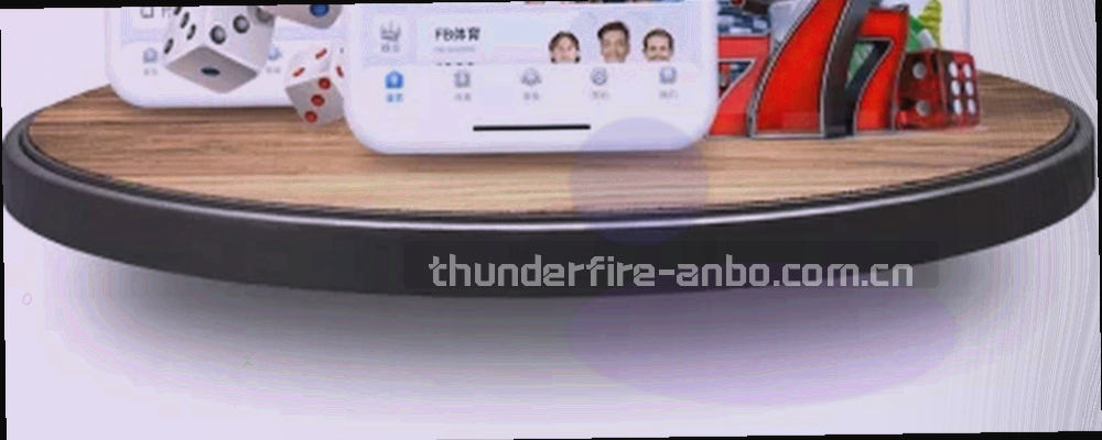 上升的数据折线图，标注关键版本节点
